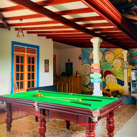 Vitamin Sea Hostel Inn Dikwella Extérieur photo