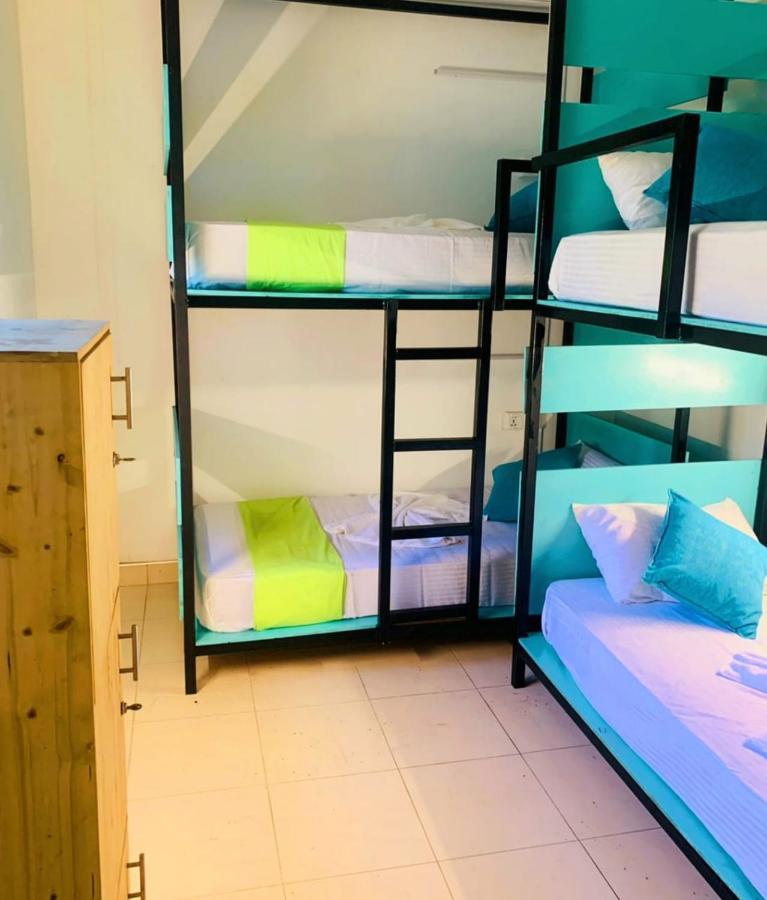Vitamin Sea Hostel Inn Dikwella Extérieur photo