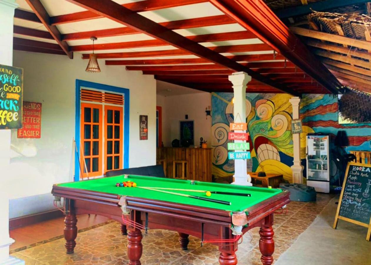 Vitamin Sea Hostel Inn Dikwella Extérieur photo