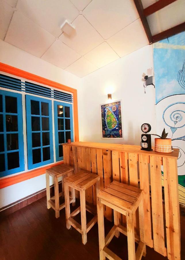 Vitamin Sea Hostel Inn Dikwella Extérieur photo